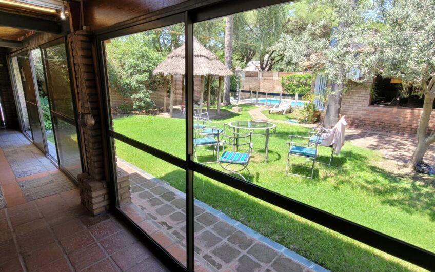 Vendo casa en barrio Valle del Cerro – Villa Allende Golf