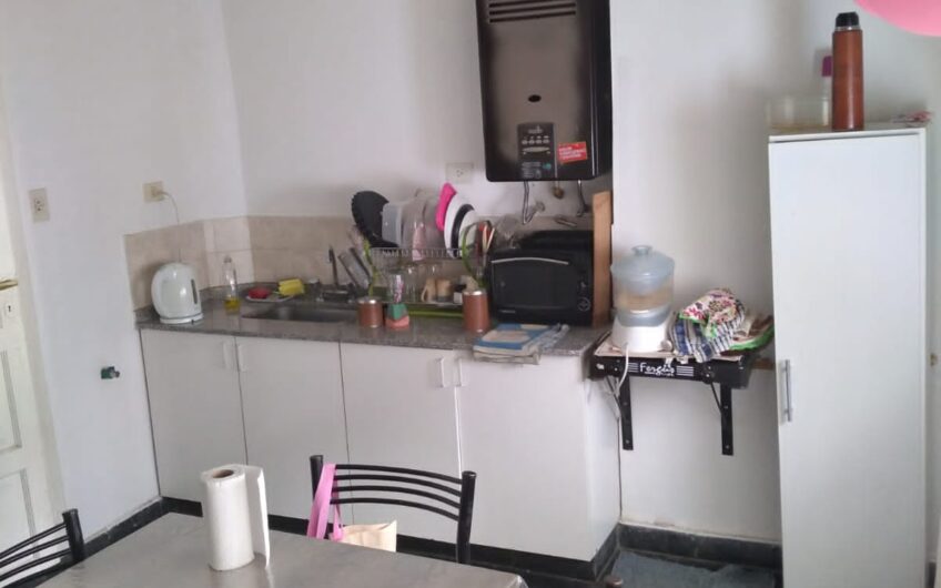 Venta Semi Piso externo B° Centro – Peatonal 9 de Julio