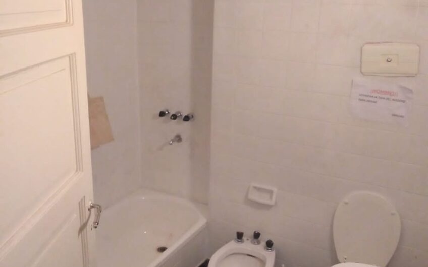 Venta Semi Piso externo B° Centro – Peatonal 9 de Julio