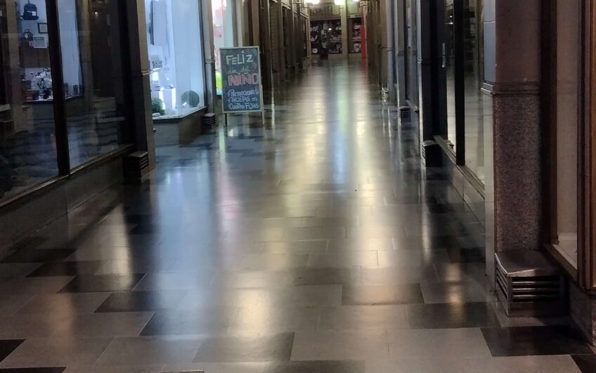 Venta Semi Piso externo B° Centro – Peatonal 9 de Julio