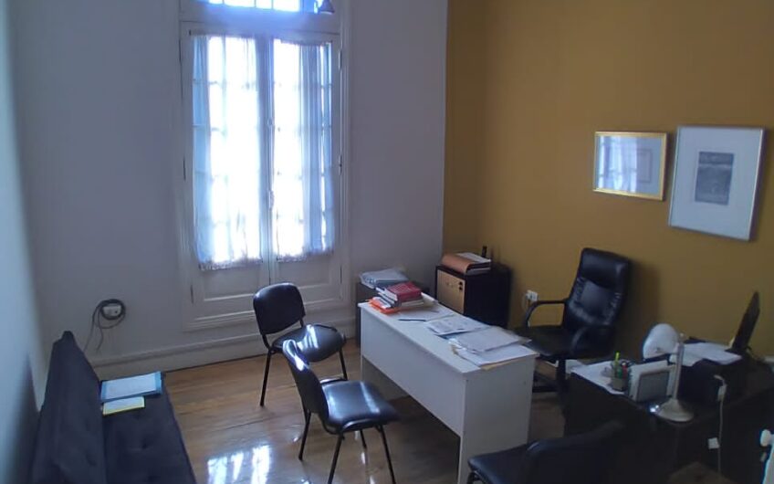Venta Semi Piso externo B° Centro – Peatonal 9 de Julio