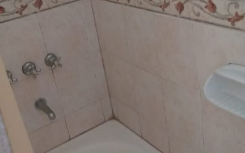 Venta Excelente Departamento sobre Av. Colon B° Centro