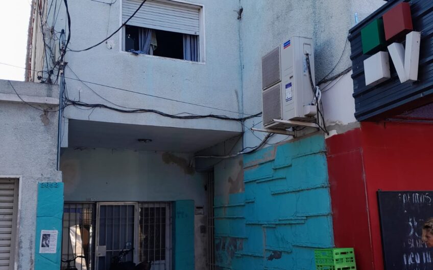 Vendo Complejo de Dptos + Local Comercial B° Jardin