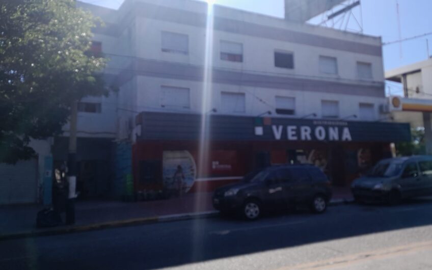 Vendo Complejo de Dptos + Local Comercial B° Jardin