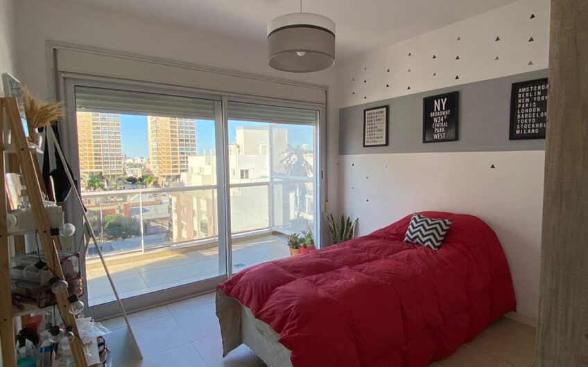 Venta Hermoso Duplex en “Quintas de Santa Ana”