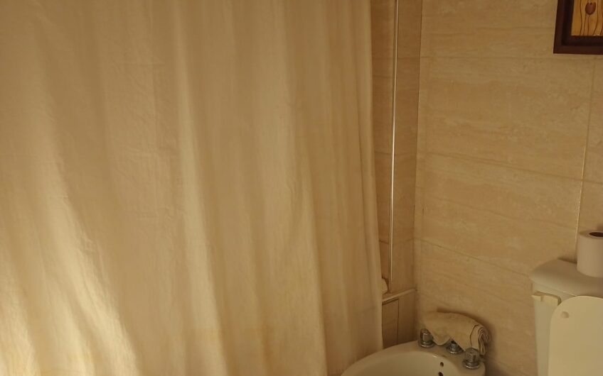 Venta Hermoso Duplex en “Quintas de Santa Ana”