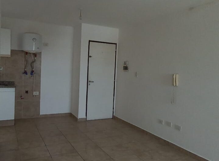 Alquilo Departamento B° Alberdi.
