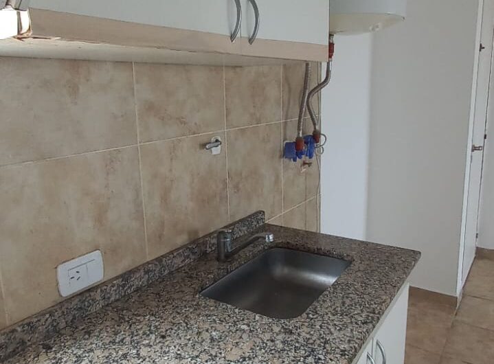 Alquilo Departamento B° Alberdi.