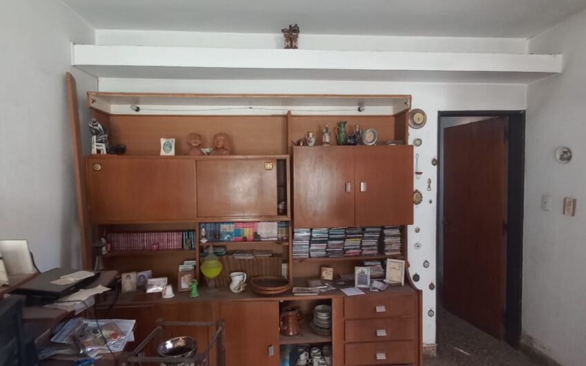 VENDO Casa B° Maipú II sección. (A Refaccionar)