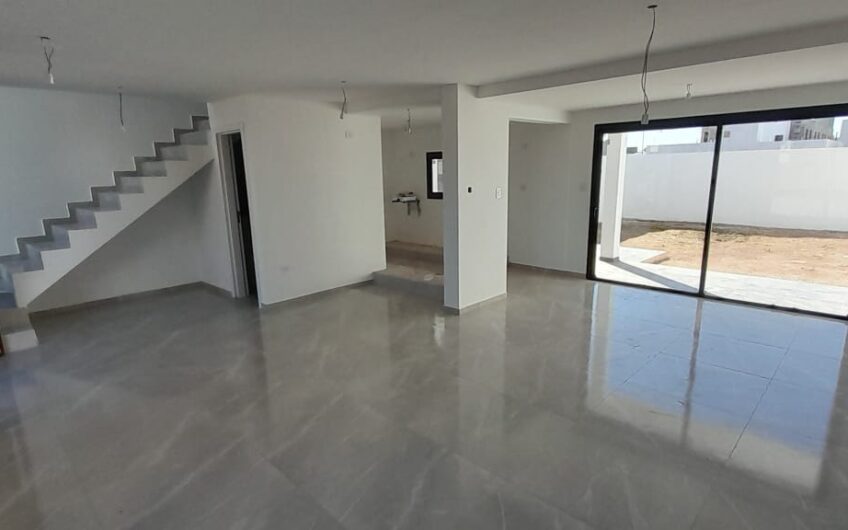 Vendo Dúplex “San Ignacio Village”