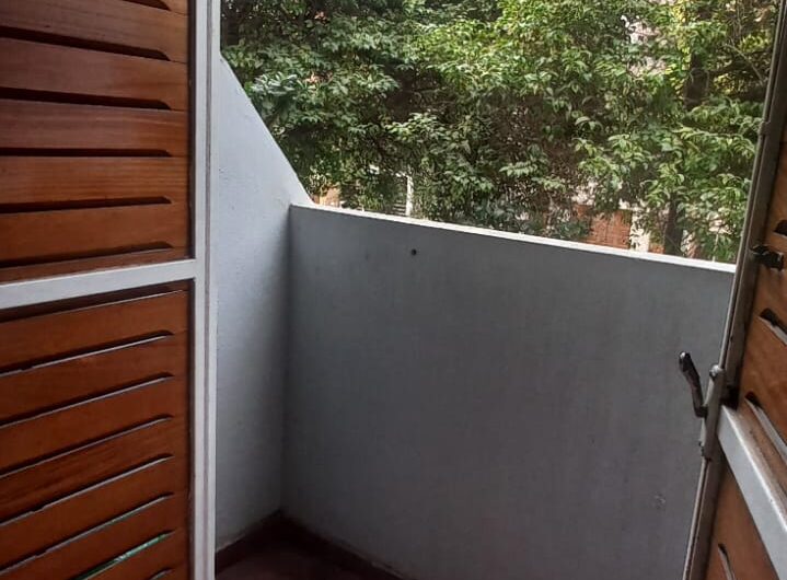 Vendo Departamento B° General Paz. Excelente ubicación.