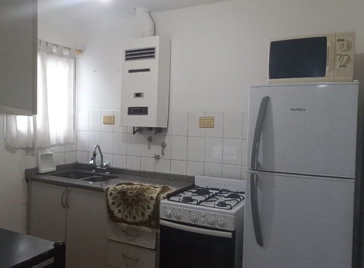 Vendo Departamento B° General Paz. Excelente ubicación.
