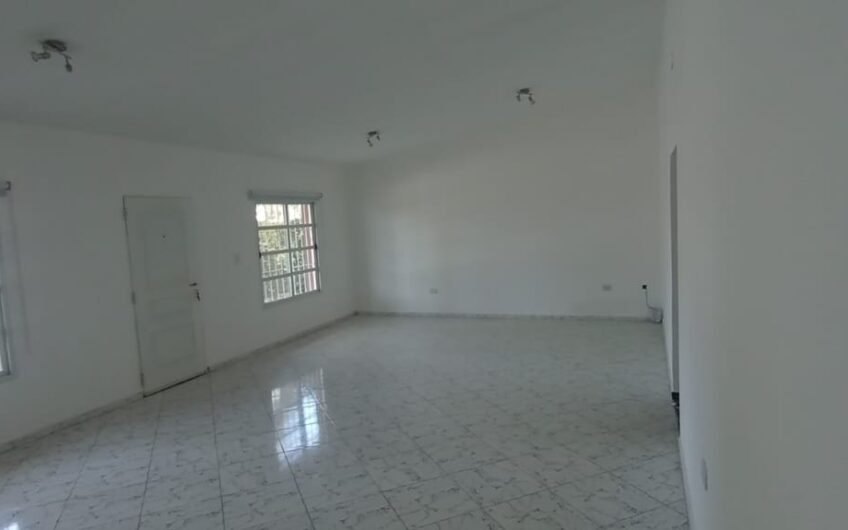 Vendo Casa 2 Dorm C/Pileta B° San Carlos Apto Crédito Bancor!