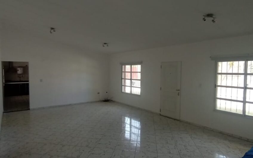 Vendo Casa 2 Dorm C/Pileta B° San Carlos Apto Crédito Bancor!