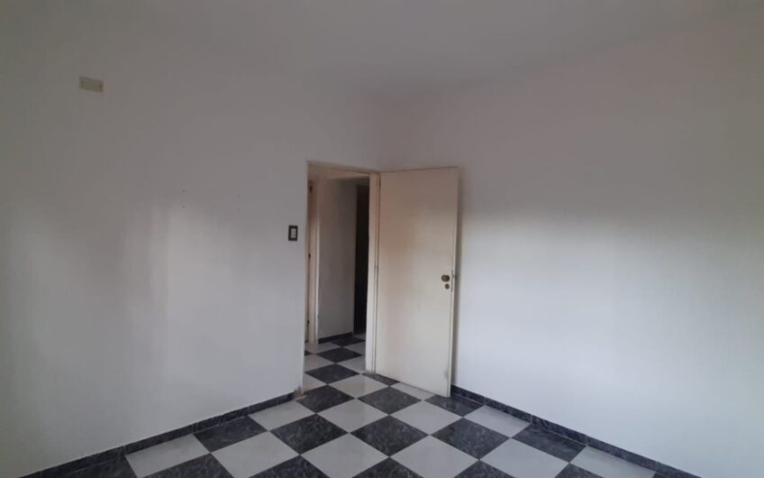 Vendo Casa 2 Dorm C/Pileta B° San Carlos Apto Crédito Bancor!