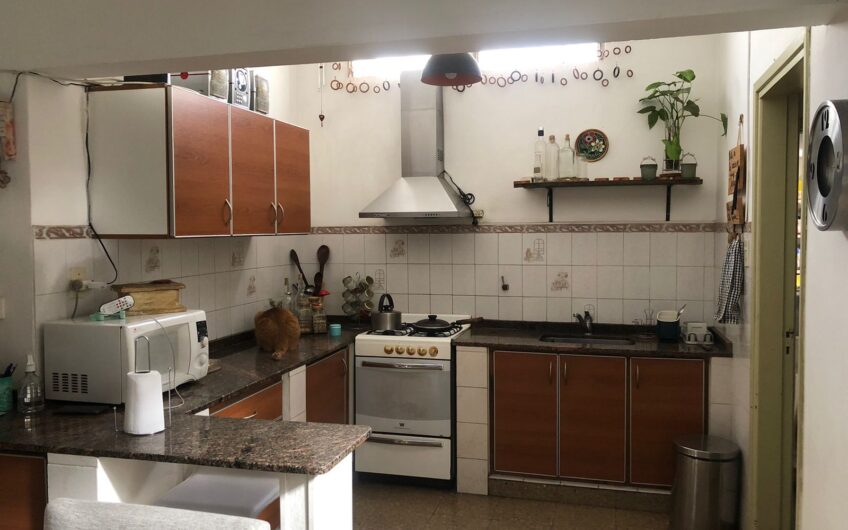 Apto Crédito! Bancor!  Venta Casa B° Colón.