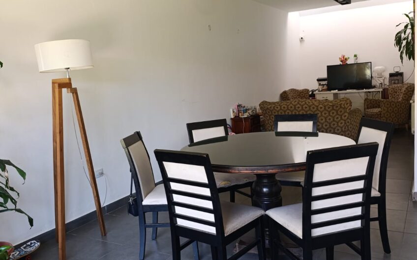 Venta casa B° Colon. Appto Crédito Bancor.