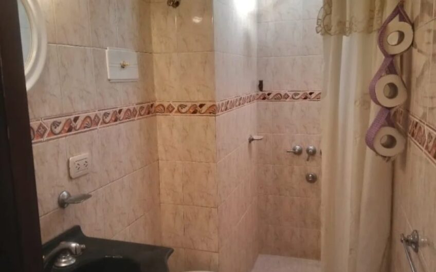 Vendo Casa 4 dormitorios B° Alto General Paz.