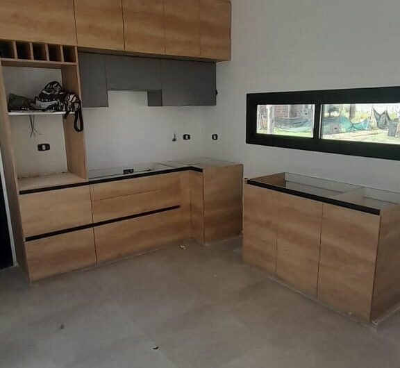 Venta casa en “SOLARES DE MANANTIALES”