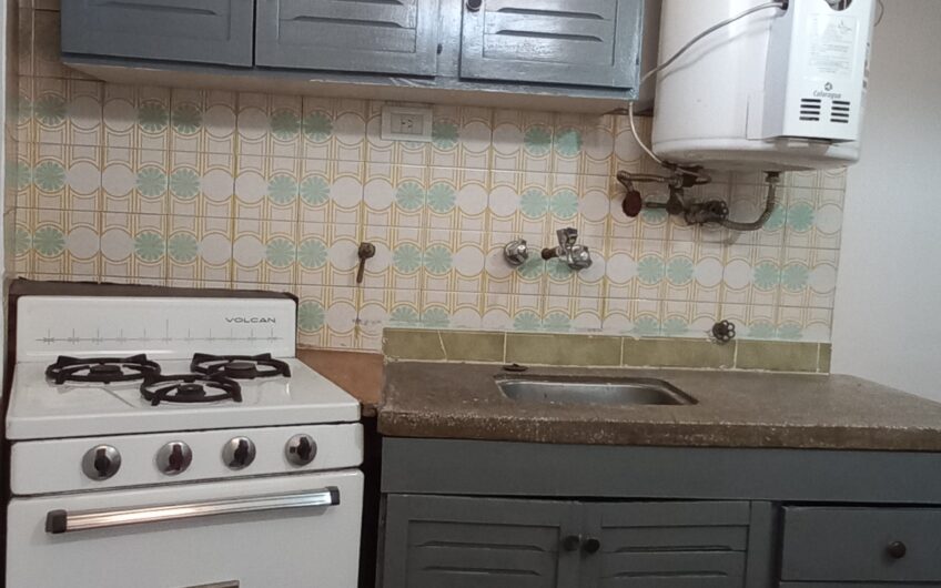 Alquilo Departamento P.A B° Maipú