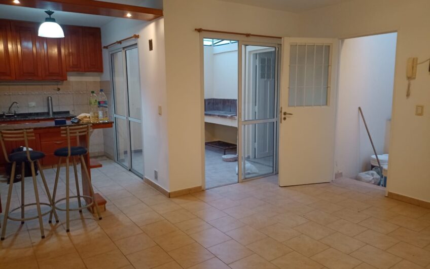 Alquiler Departamento B° Maipú. Sobre Av. Sabattini 1900