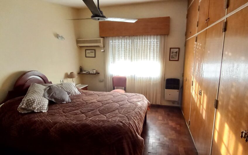 Vendo Casa B° Maipú 1ra sección.