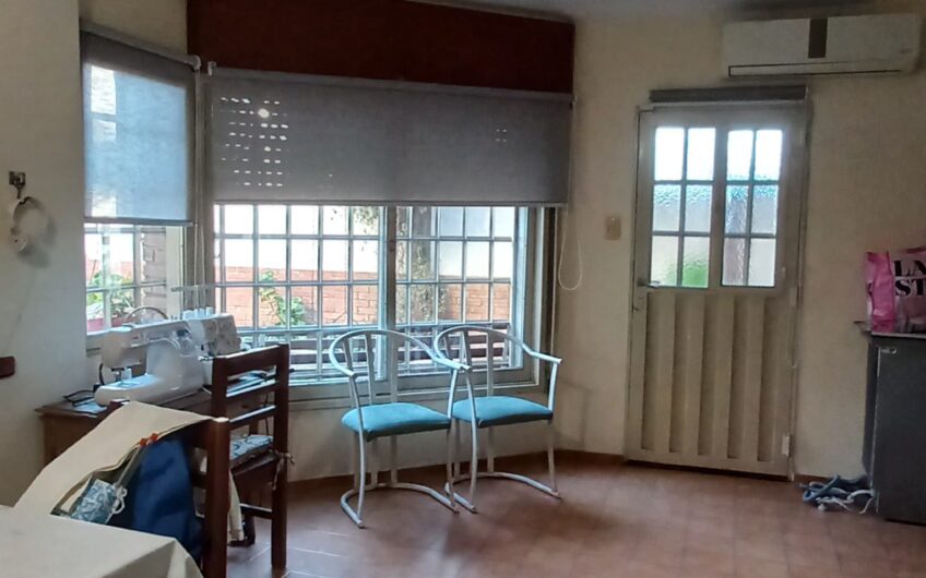 Vendo Casa B° Maipú 1ra sección.