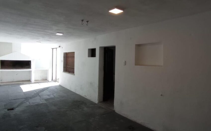 Vendo Casa 2 Dorm B° Villa Bustos Apto Crédito Bancor