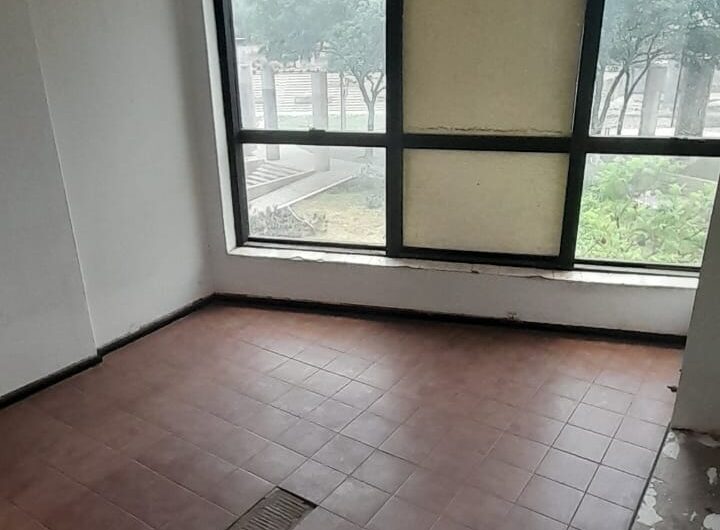 Oportunidad! Venta Departamento a refaccionar B° Centro 