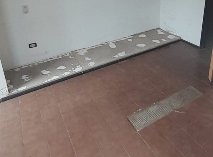 Oportunidad! Venta Departamento a refaccionar B° Centro 