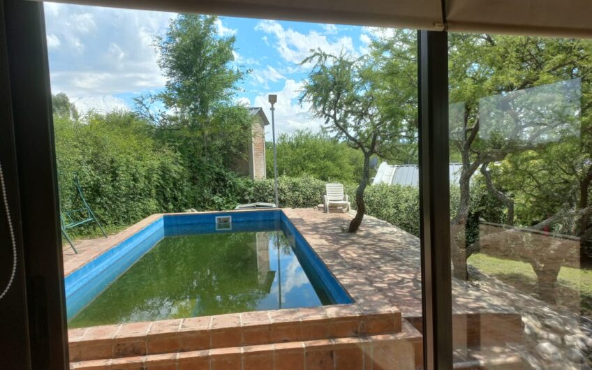 Casa en Venta “VILLA LOS AROMOS” – Cerca de LA BOLSA Y ANIZACATE.