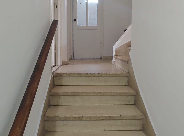 VENDO CASA DE 5 DORM  B° GENERAL PAZ