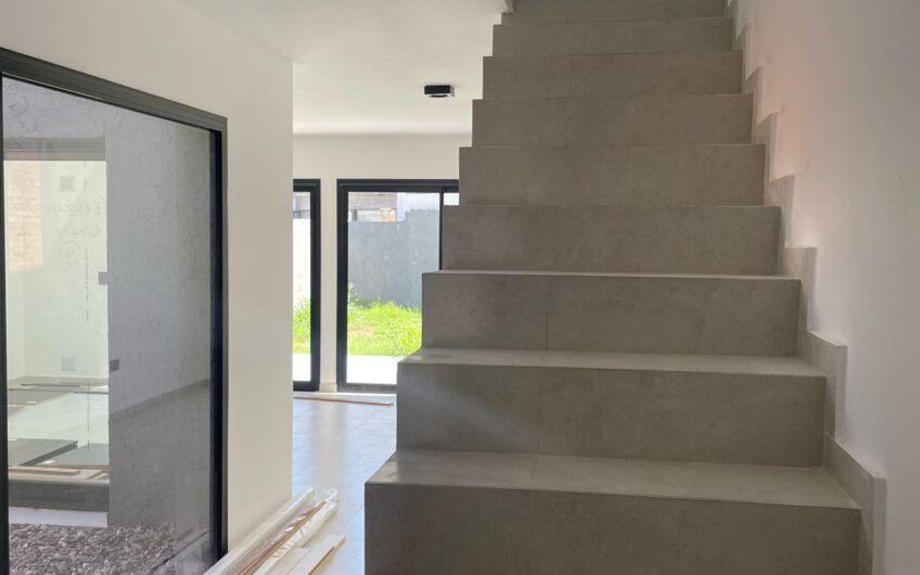 Venta Dúplex “Claros del Bosque” a Estrenar