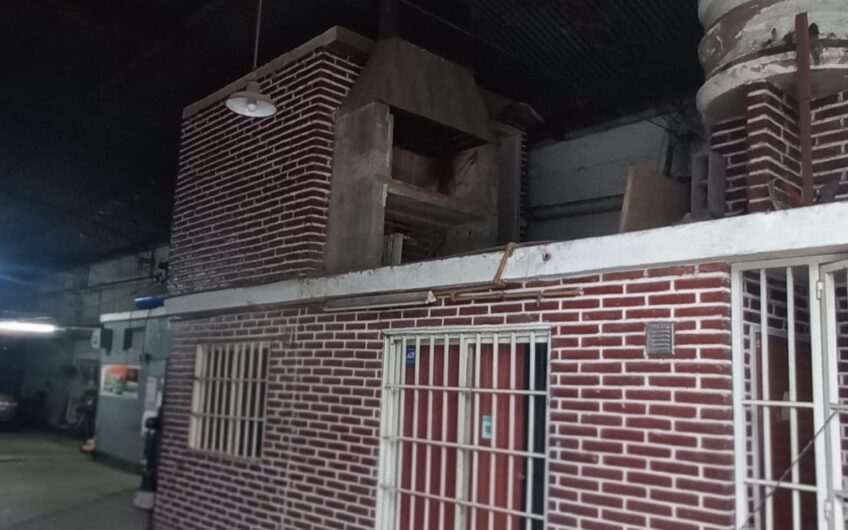 Galpon en Venta B° Colón. Sobre calle Asturias