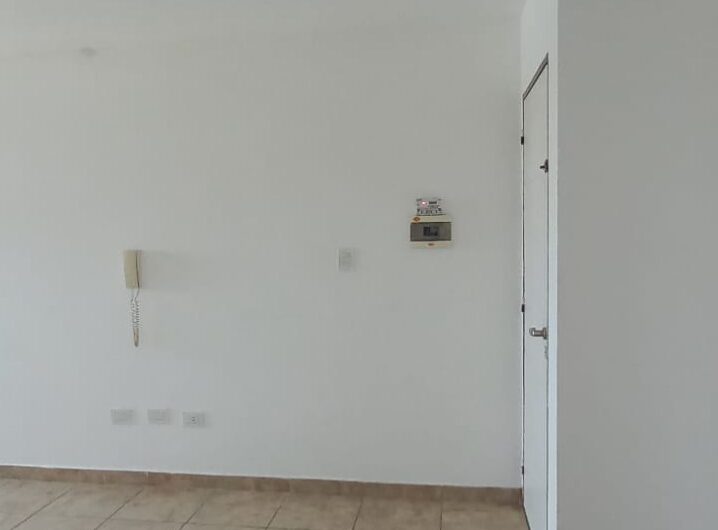 Departamento en Alquiler B° Alberdi. A una cuadra de Av. Colon