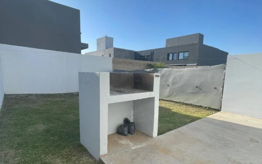 VENDO Dúplex “COLINAS DE MANANTIALES”