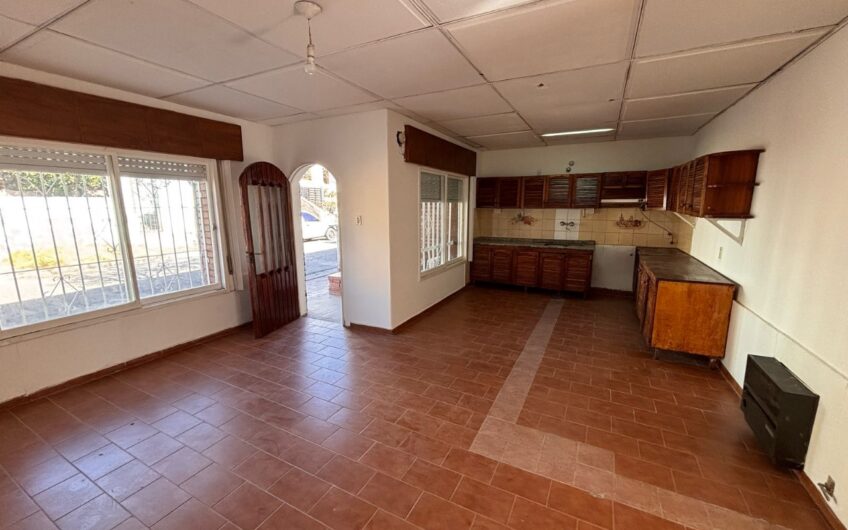 Casa en Venta B° Sarmiento