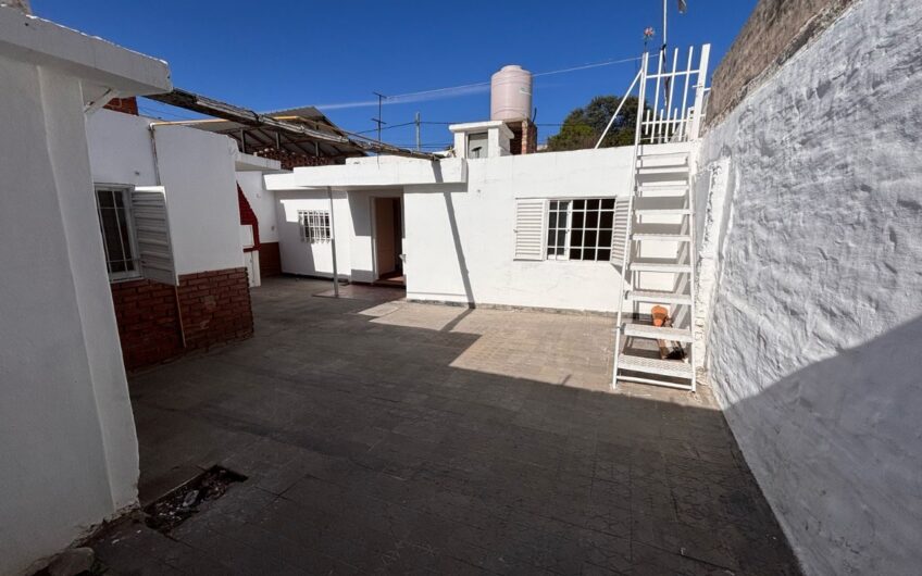 Casa en Venta B° Sarmiento