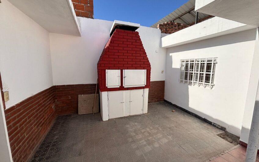 Casa en Venta B° Sarmiento
