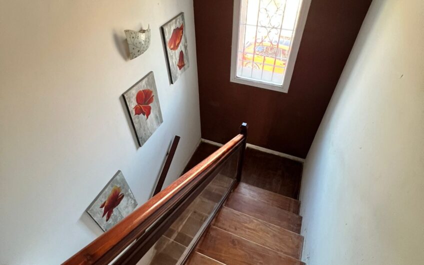 HERMOSA PROPIEDAD EN VENTA EN ALTOS DE MANANTIALES