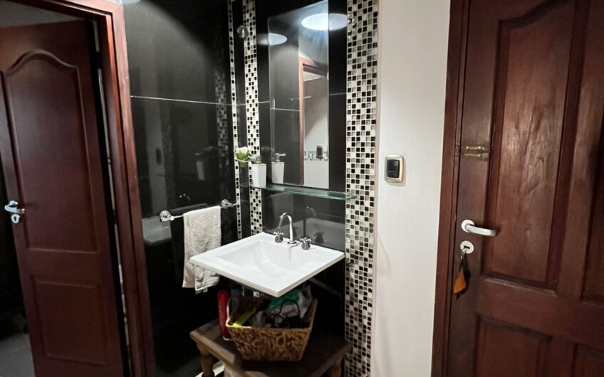 HERMOSA PROPIEDAD EN VENTA EN ALTOS DE MANANTIALES