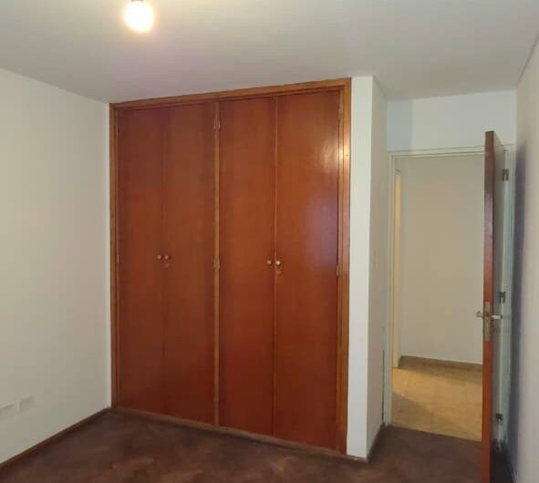 En Venta Hermoso Departamento en B° Nueva Córdoba. Excelente Ubicación