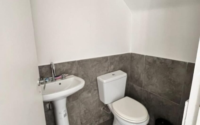 OPORTUNIDAD ! Dúplex en Venta “VALLE CERCANO”